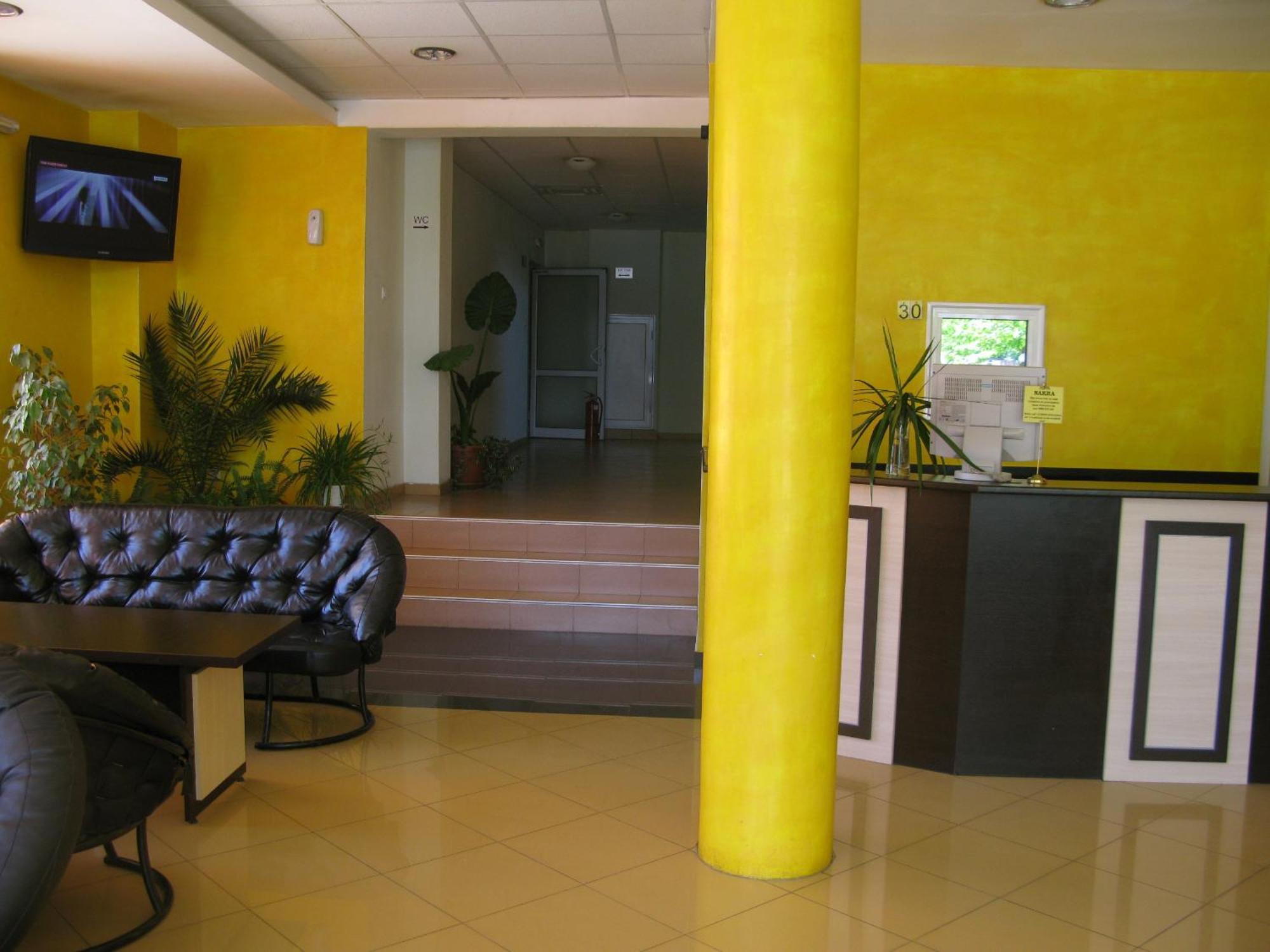 Hotel Nakra Radnevo Buitenkant foto
