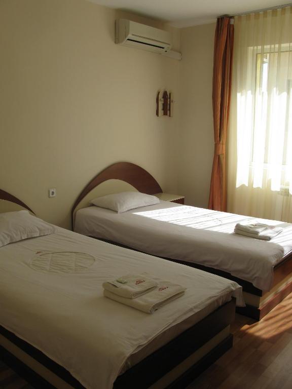 Hotel Nakra Radnevo Kamer foto
